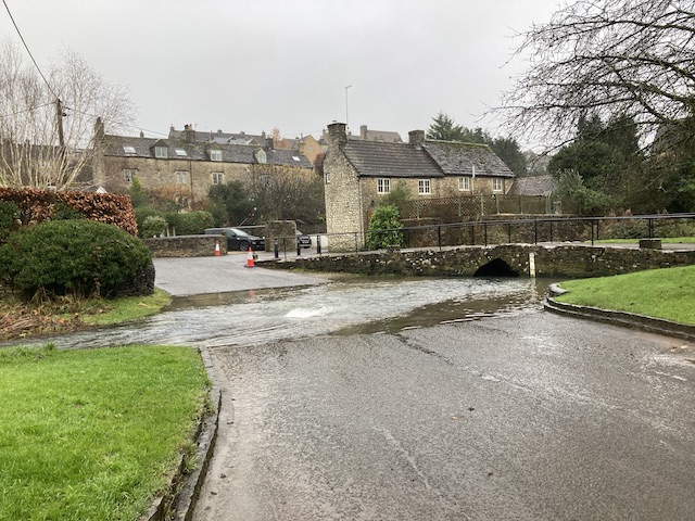 241205 Tetbury5